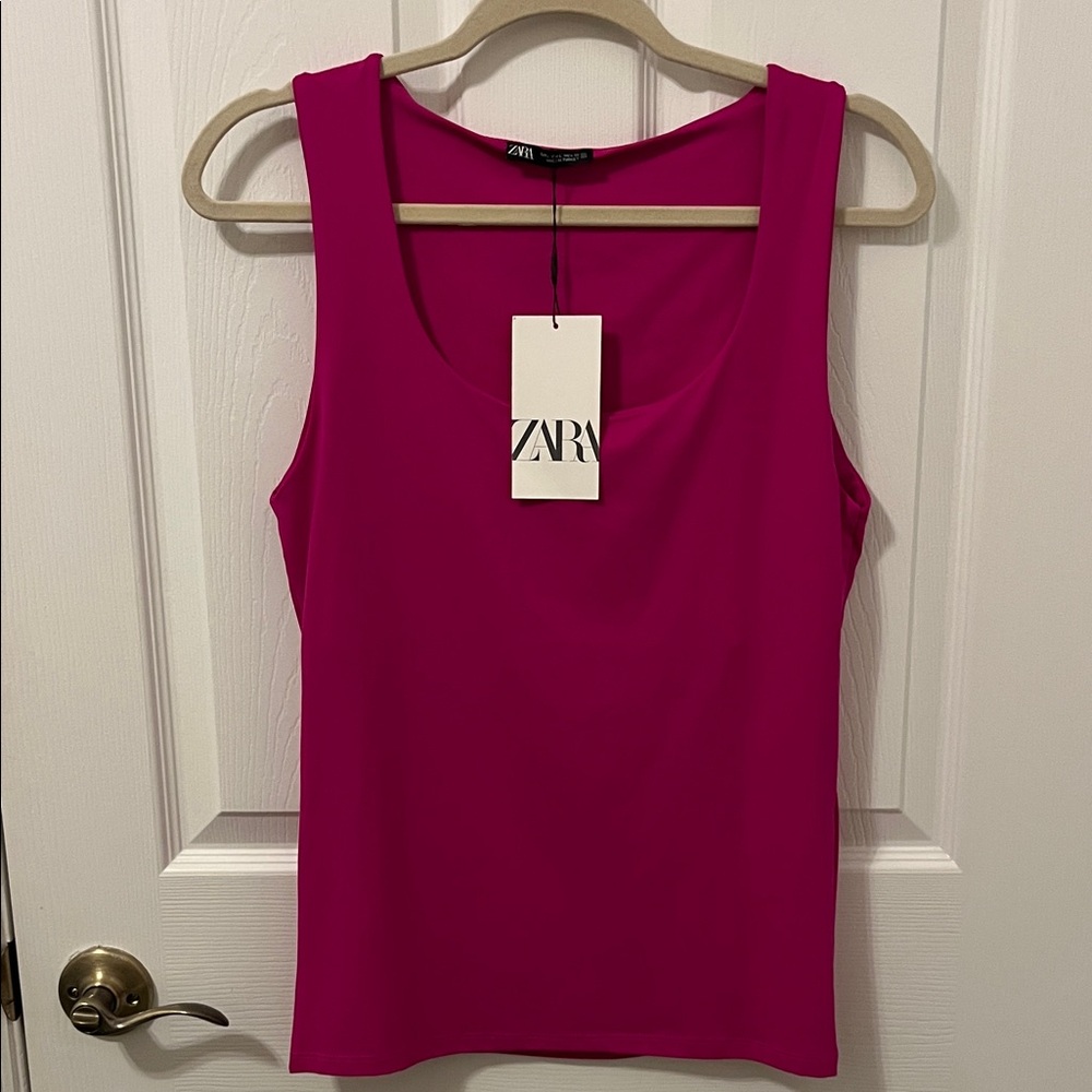 Zara Women's Fuchsia Tank Top